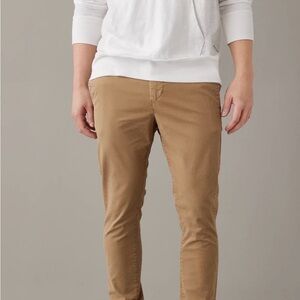AE Flex Skinny Lived-In Khaki Pants